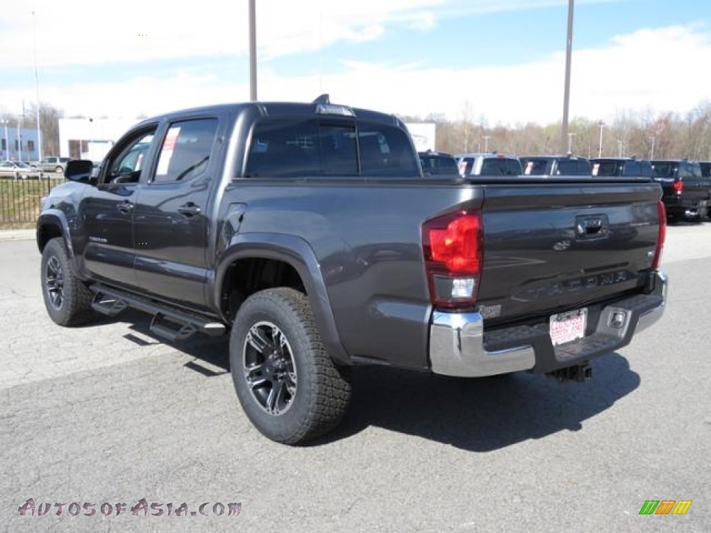 2018 Tacoma SR5 Double Cab - Magnetic Gray Metallic / Cement Gray photo #22