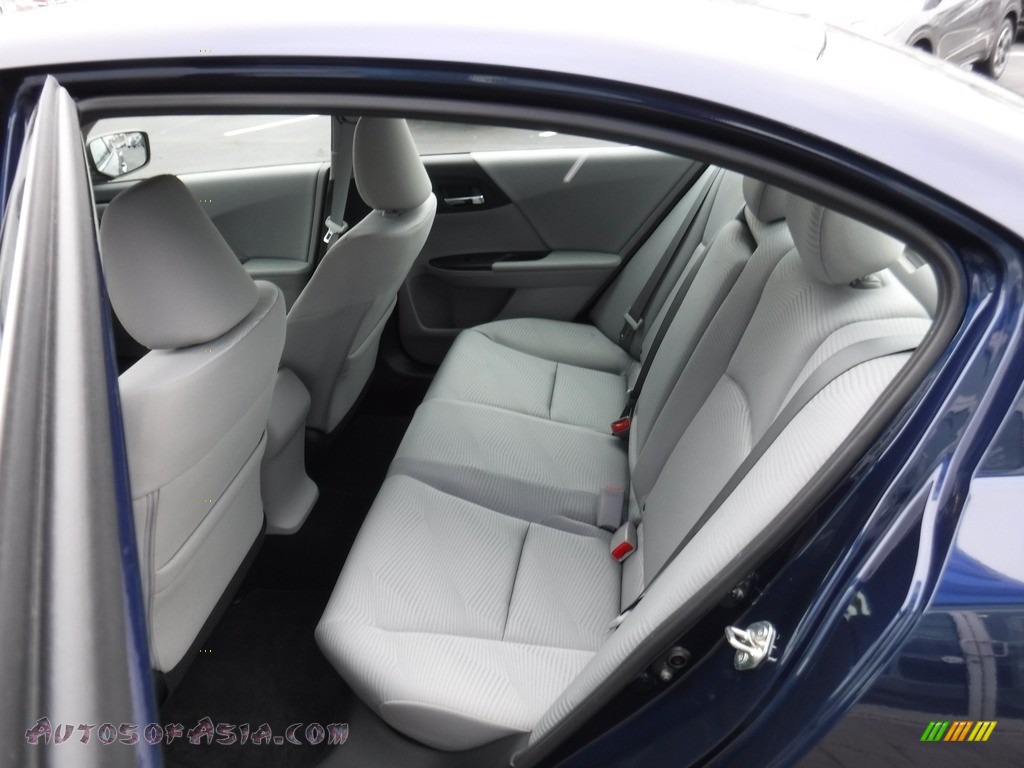 2015 Accord LX Sedan - Obsidian Blue Pearl / Gray photo #21
