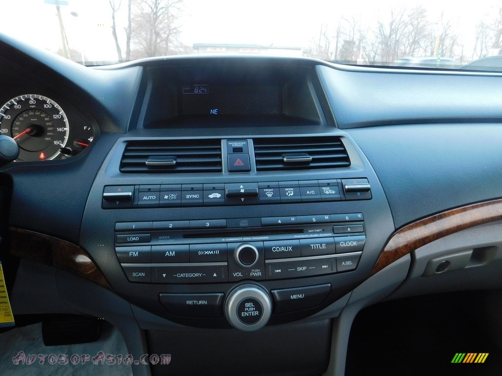 2011 Accord EX-L V6 Sedan - Alabaster Silver Metallic / Black photo #38