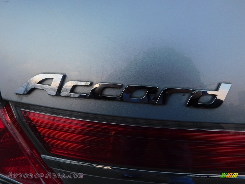 2011 Accord EX-L V6 Sedan - Alabaster Silver Metallic / Black photo #49