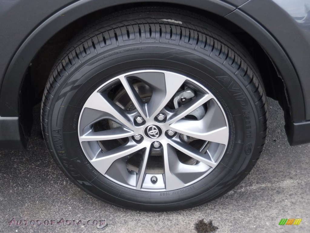 2016 RAV4 XLE AWD - Magnetic Gray Metallic / Black photo #3