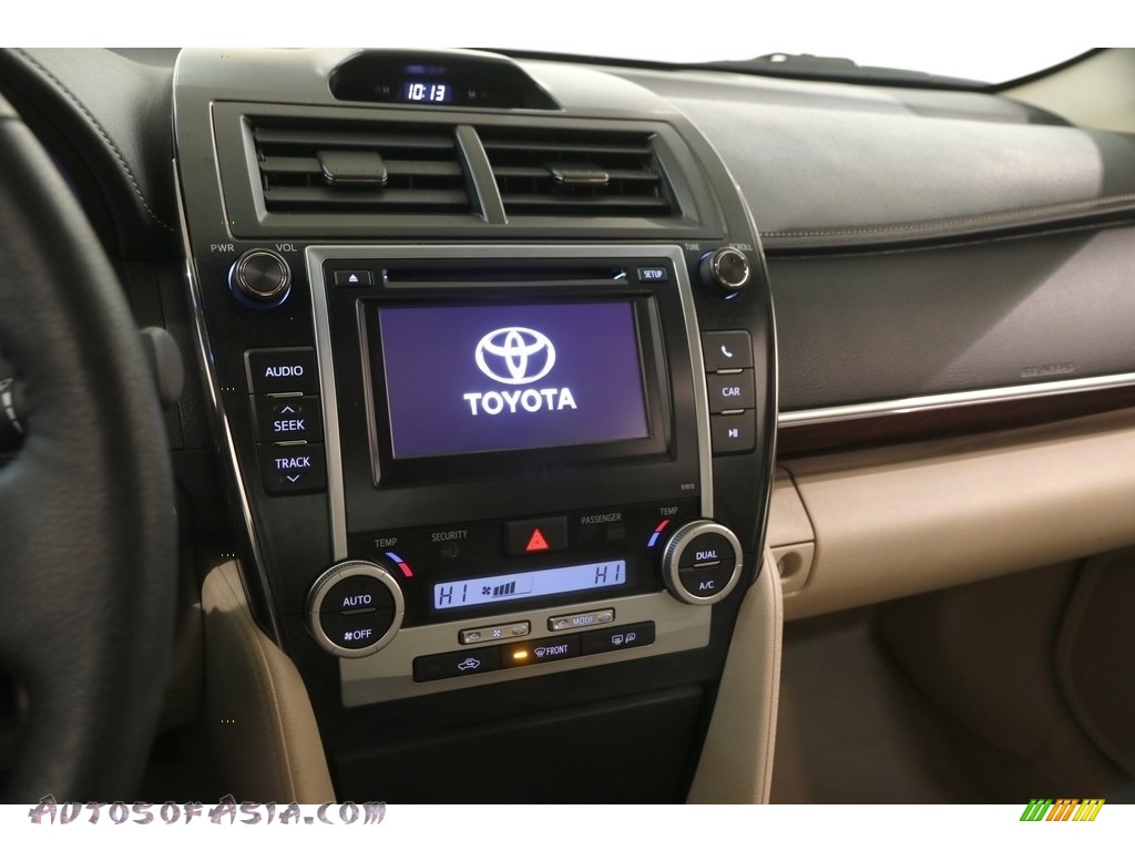2012 Camry XLE - Cypress Green Pearl / Ivory photo #8