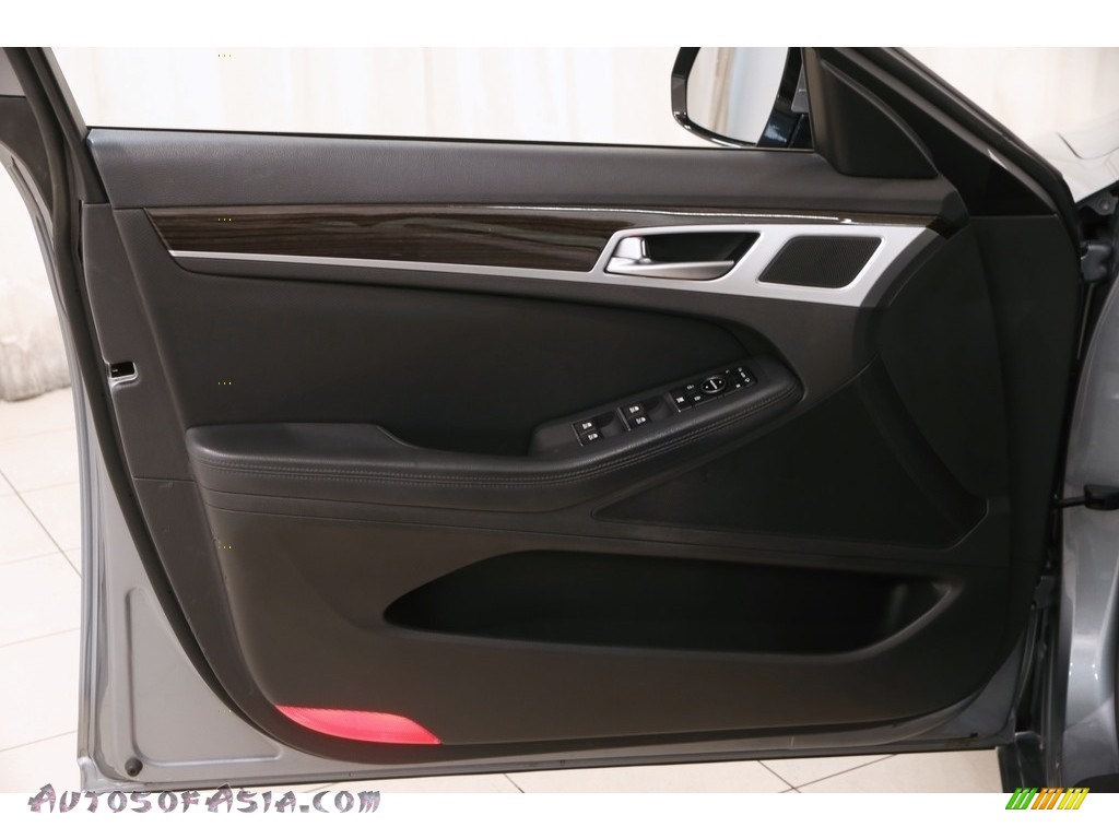 2015 Genesis 3.8 Sedan - Parisian Gray / Black photo #4