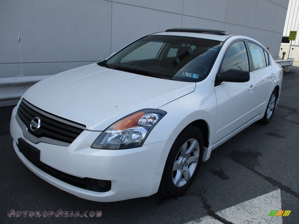2009 Altima 2.5 S - Winter Frost Pearl / Charcoal photo #10