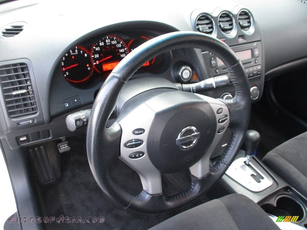 2009 Altima 2.5 S - Winter Frost Pearl / Charcoal photo #15