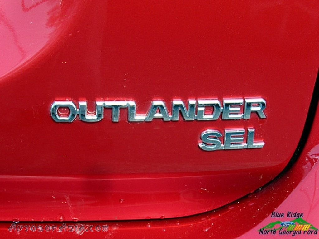 2018 Outlander SEL - Rally Red Metallic / Beige photo #37