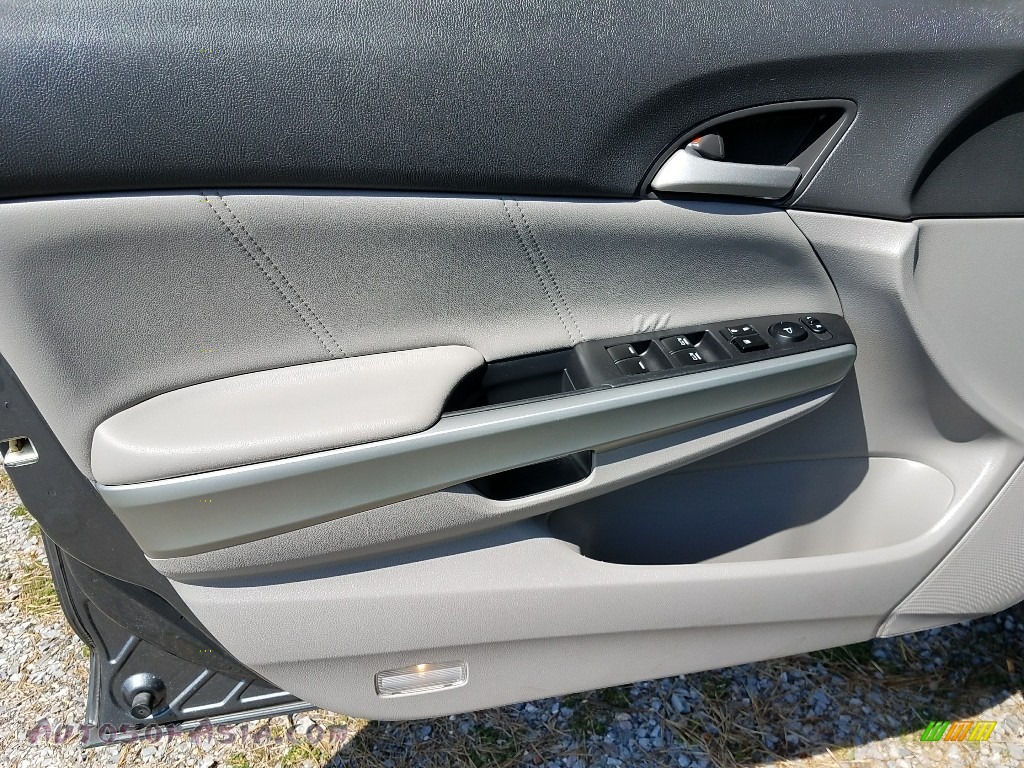 2010 Accord EX-L V6 Sedan - Polished Metal Metallic / Ivory photo #22