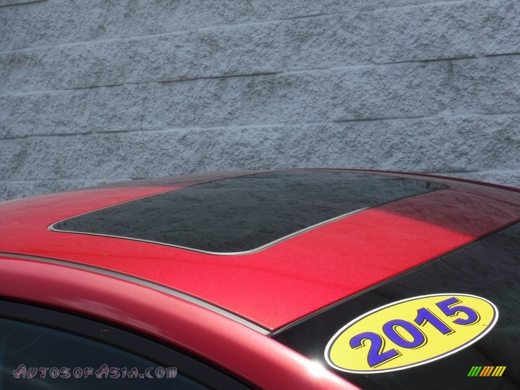 2015 Elantra SE Sedan - Geranium Red / Black photo #4