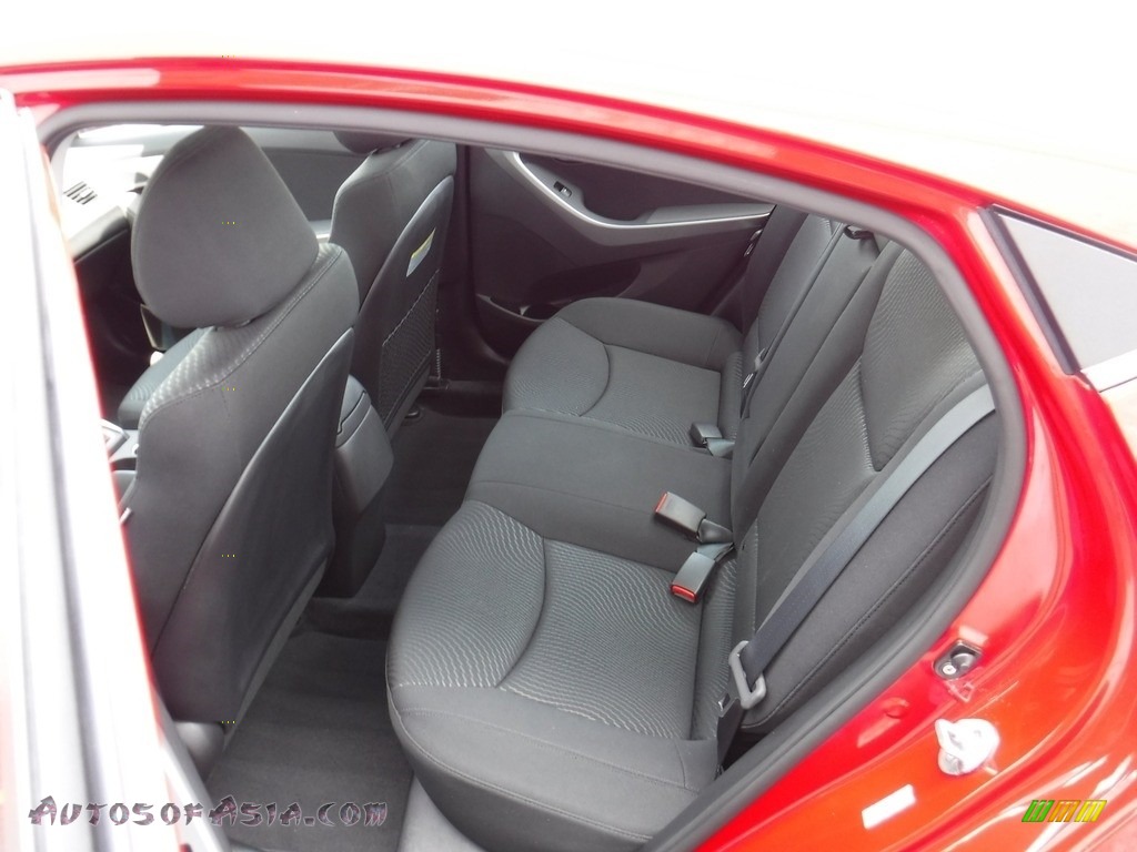 2015 Elantra SE Sedan - Geranium Red / Black photo #22