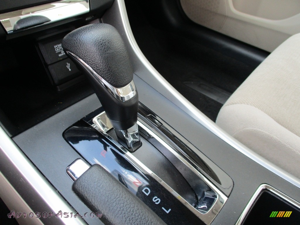 2013 Accord LX Sedan - Crystal Black Pearl / Ivory photo #14