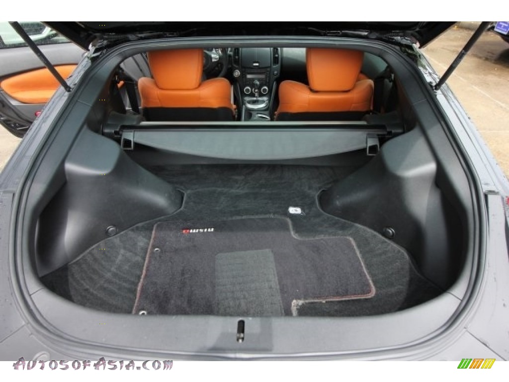 2009 370Z Touring Coupe - Magnetic Black / Persimmon Leather photo #26