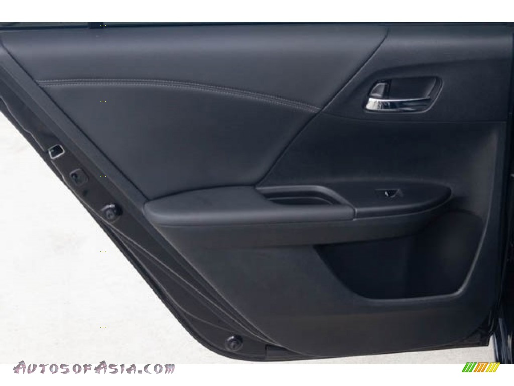 2016 Accord EX-L V6 Sedan - Crystal Black Pearl / Black photo #31