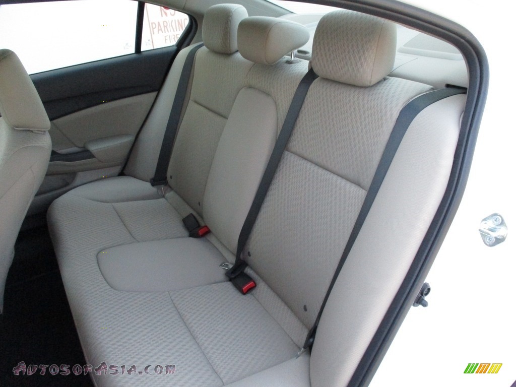 2015 Civic LX Sedan - Taffeta White / Beige photo #12