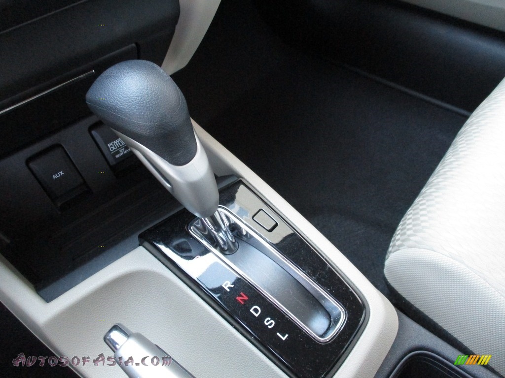 2015 Civic LX Sedan - Taffeta White / Beige photo #14