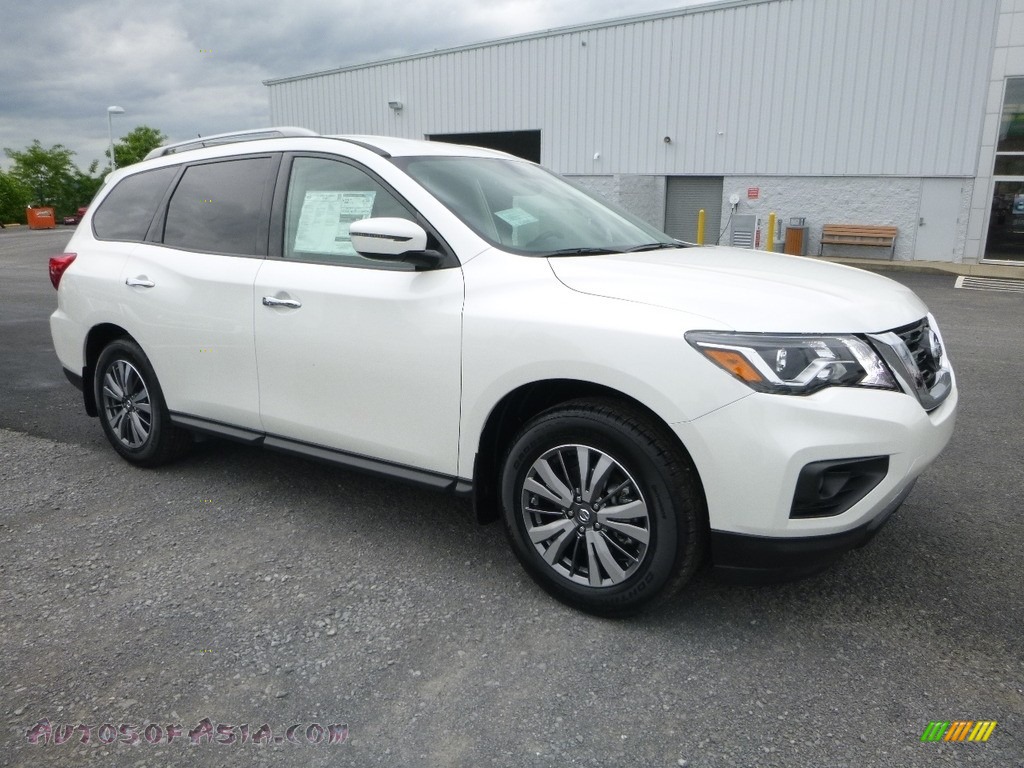 Pearl White / Charcoal Nissan Pathfinder SV 4x4