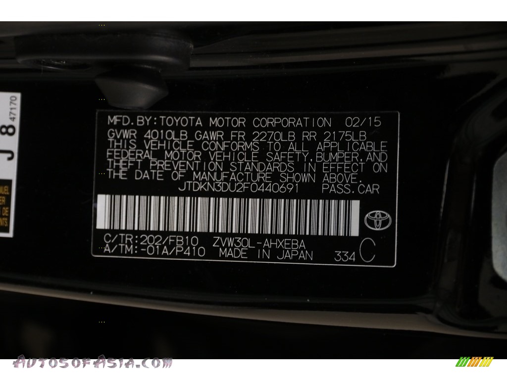 2015 Prius Two Hybrid - Black / Dark Gray photo #18