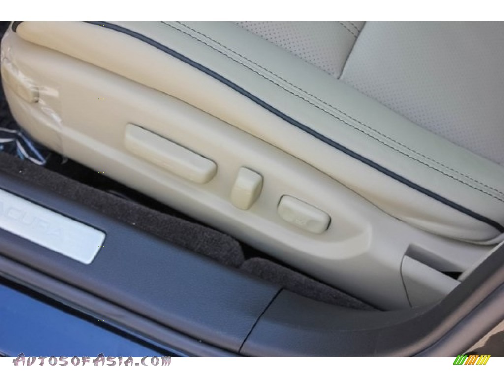2019 TLX V6 Sedan - Crystal Black Pearl / Parchment photo #18 2019 TLX V6 Sedan - Crystal Black Pearl / Parchment photo #18