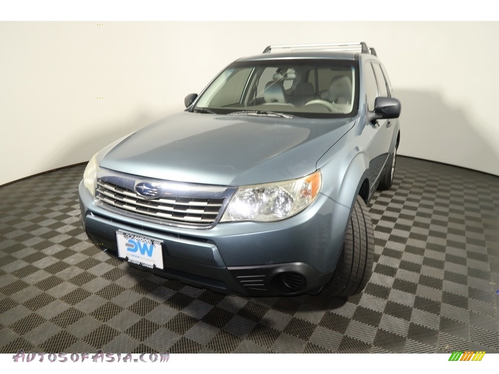 2010 Forester 2.5 X - Newport Blue Pearl / Platinum photo #5