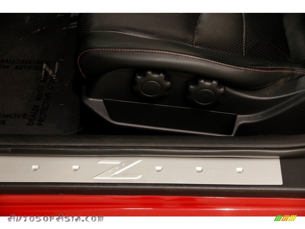 2005 350Z Touring Coupe - Redline / Carbon photo #5