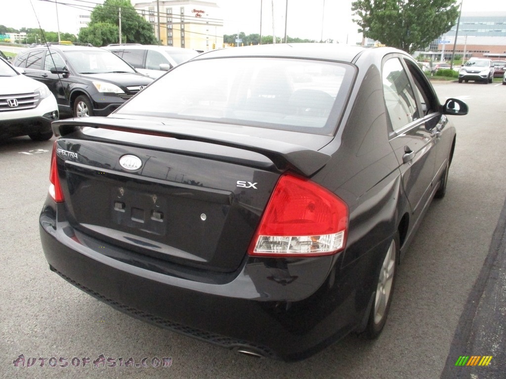 2009 Spectra EX Sedan - Ebony Black / Gray photo #5