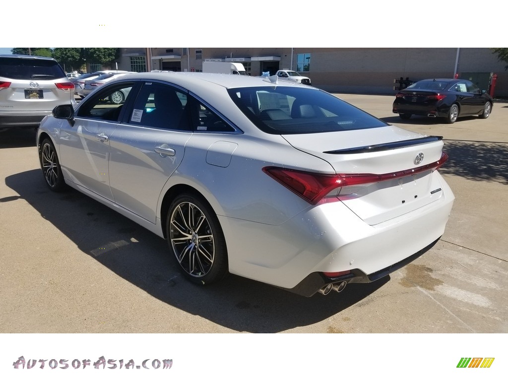 2019 Avalon Touring - Wind Chill Pearl / Black photo #2