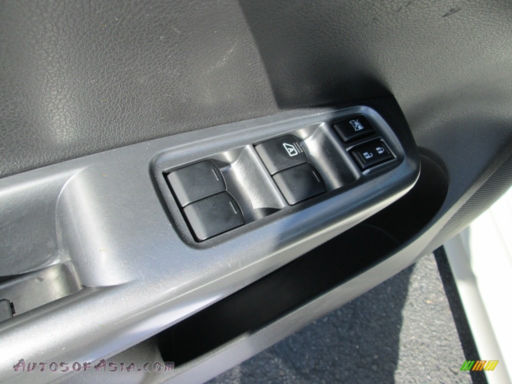 2011 Impreza WRX Wagon - Satin White Pearl / Carbon Black photo #15