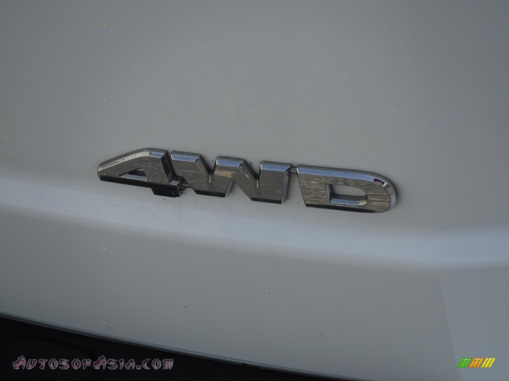 2012 Pilot EX-L 4WD - Taffeta White / Gray photo #10