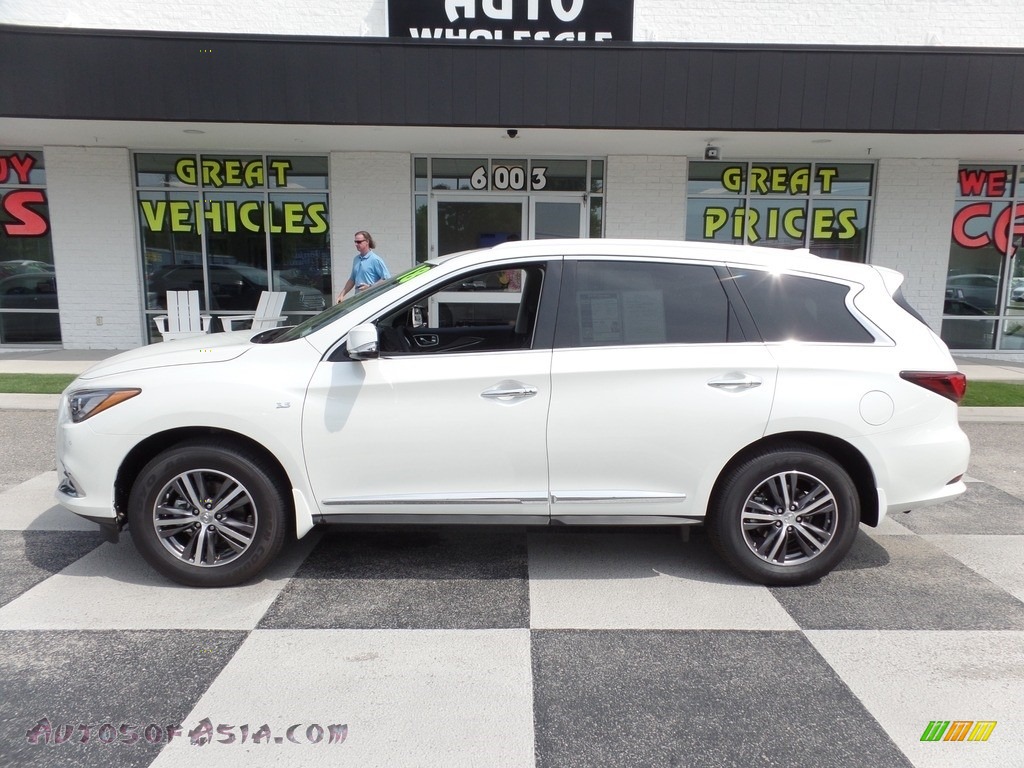 2018 QX60 3.5 AWD - Majestic White / Graphite photo #1