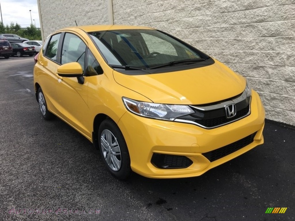 2019 Fit LX - Helios Yellow Pearl / Black photo #1