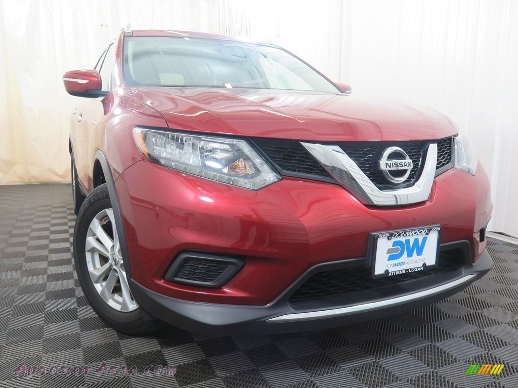 Cayenne Red / Charcoal Nissan Rogue SV AWD