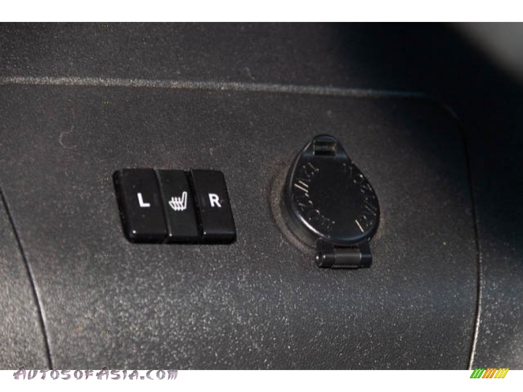 2014 Prius Four Hybrid - Black / Dark Gray photo #16