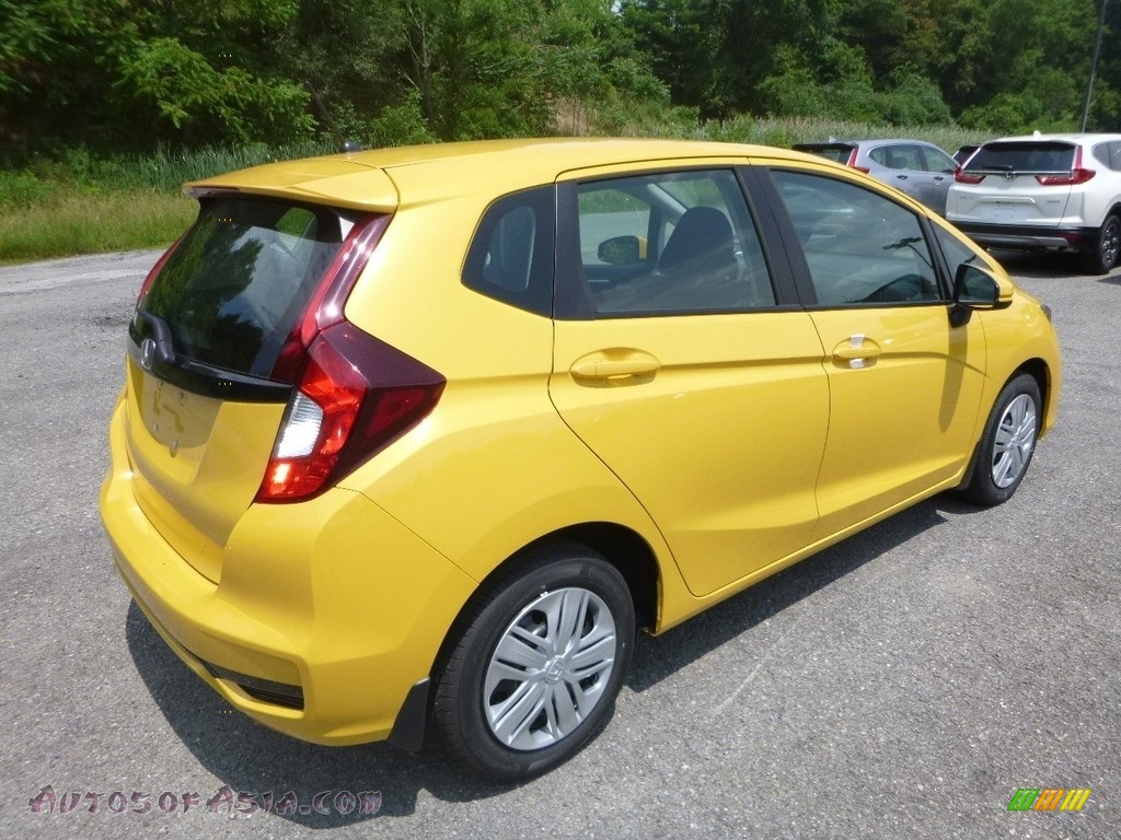 2019 Fit LX - Helios Yellow Pearl / Black photo #5