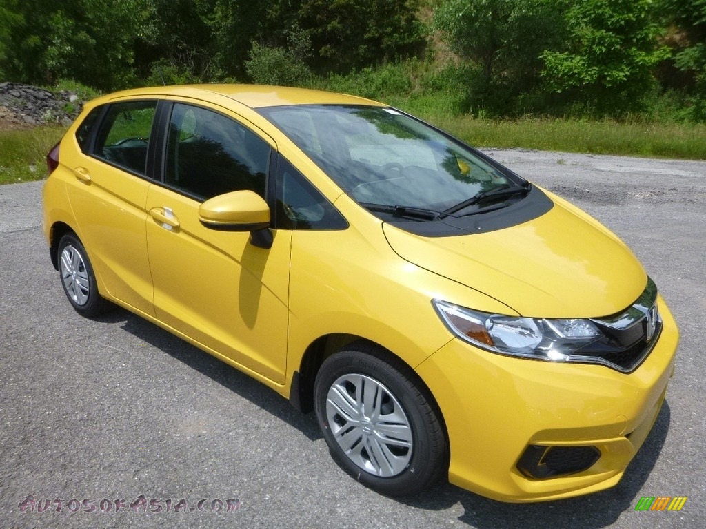 2019 Fit LX - Helios Yellow Pearl / Black photo #6