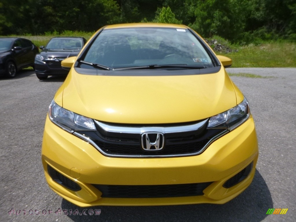 2019 Fit LX - Helios Yellow Pearl / Black photo #7