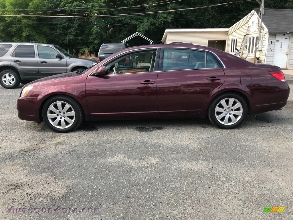 2005 Avalon XLS - Cassis Red Pearl / Light Gray photo #3