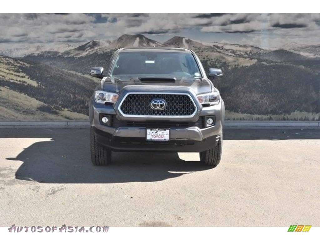 2018 Tacoma TRD Sport Double Cab 4x4 - Magnetic Gray Metallic / Cement Gray photo #2