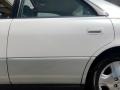 Lexus ES 300 Sedan Diamond White Pearl photo #34