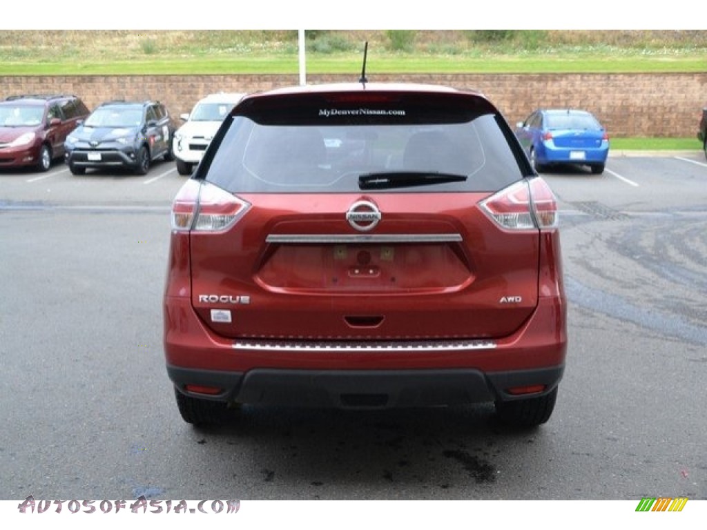 2015 Rogue S AWD - Cayenne Red / Charcoal photo #5