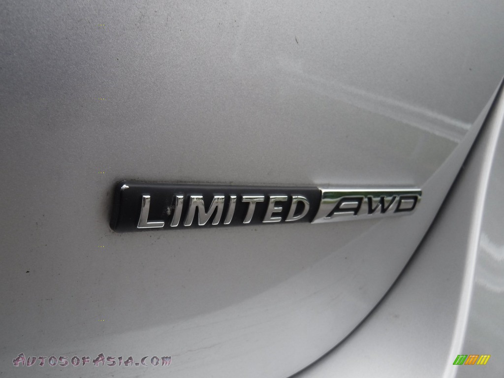 2012 Santa Fe Limited V6 AWD - Moonstone Silver / Cocoa Black photo #9
