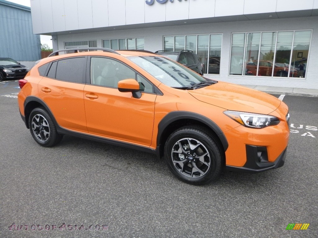 Sunshine Orange / Gray Subaru Crosstrek 2.0i Premium