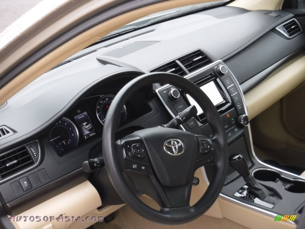 2015 Camry LE - Creme Brulee Mica / Almond photo #8