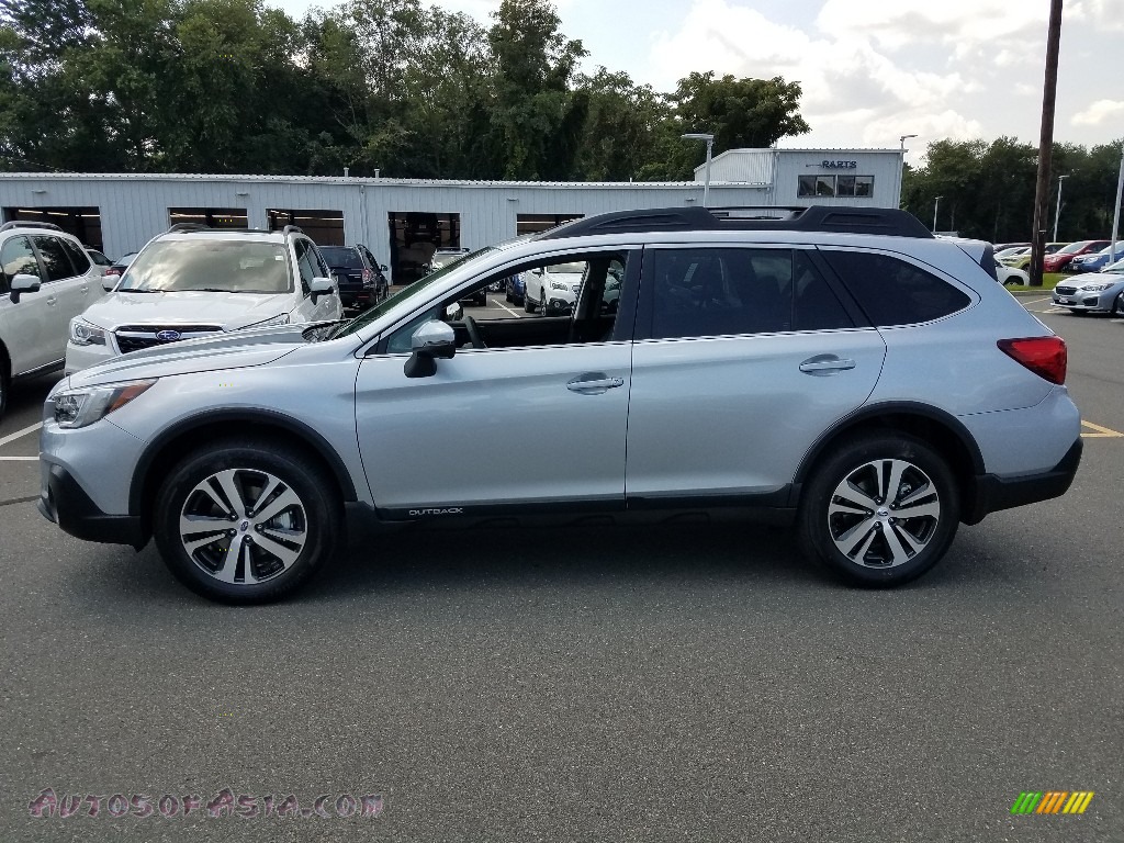 2018 Outback 2.5i Limited - Ice Silver Metallic / Black photo #3