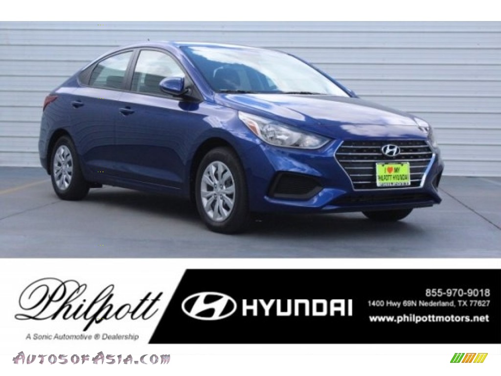 Admiral Blue Pearl / Black Hyundai Accent Limited