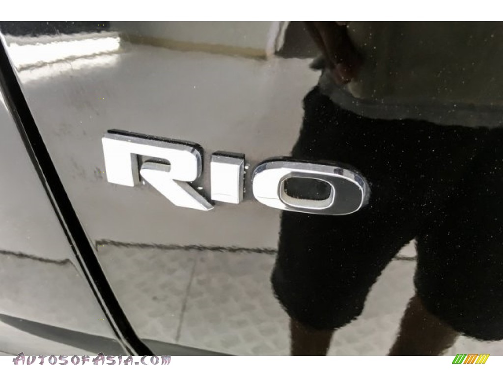 2013 Rio LX 5-Door - Aurora Black / Beige photo #6