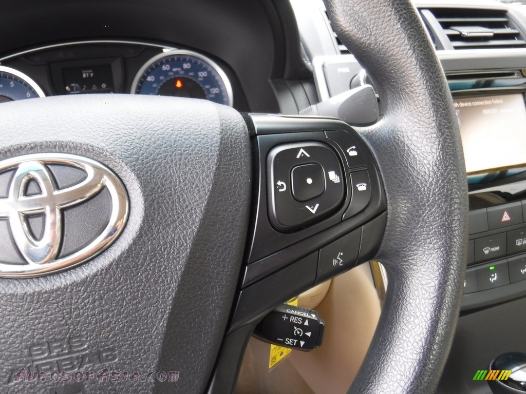 2015 Camry LE - Creme Brulee Mica / Almond photo #22