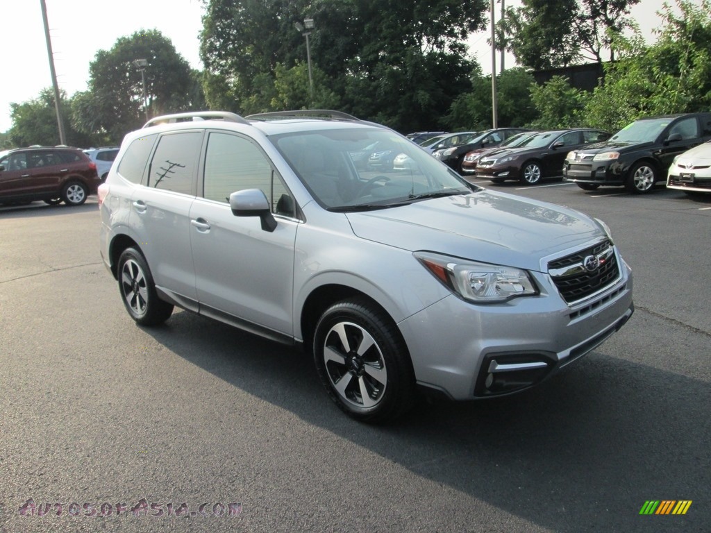 2017 Forester 2.5i Limited - Ice Silver Metallic / Gray photo #4