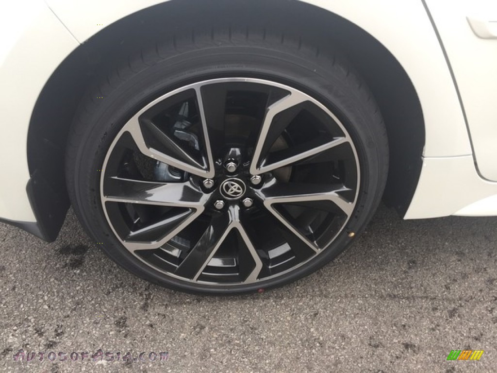 2019 Corolla Hatchback XSE - Blizzard White Pearl / Moonstone photo #6