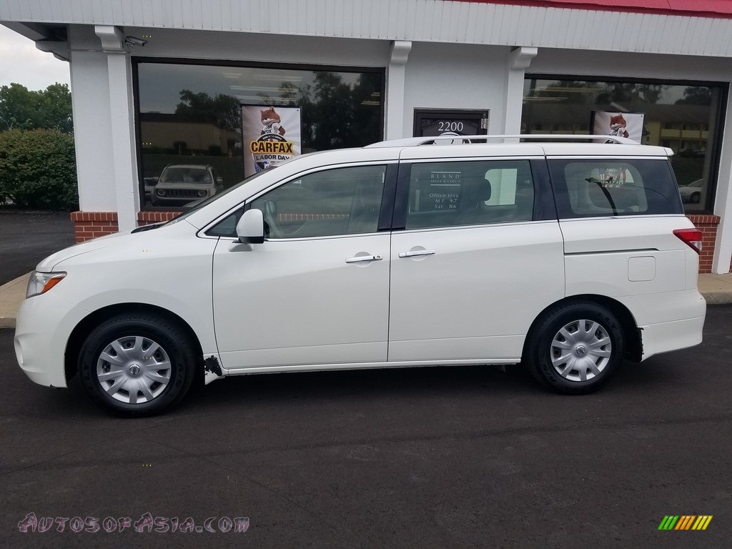 Pearl White / Gray Nissan Quest 3.5 S