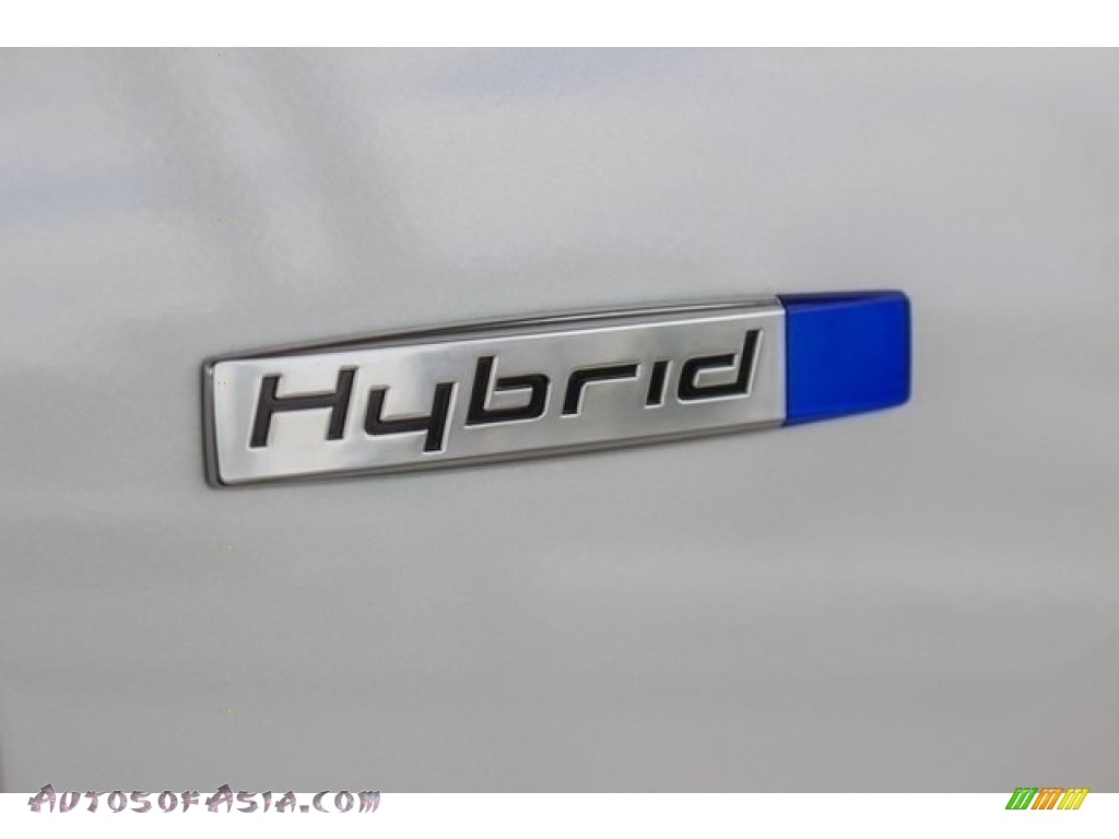 2019 RLX Sport Hybrid SH-AWD - Platinum White Pearl / Ebony photo #40
