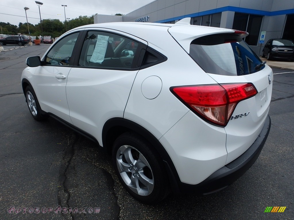 2016 HR-V LX AWD - White Orchid Pearl / Gray photo #4